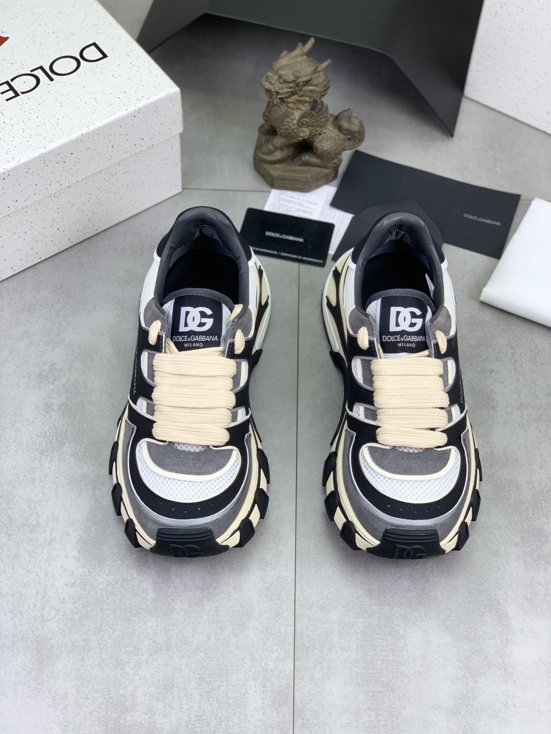 Dolce & Gabbana Men's Paneled Low-Top Sneakers